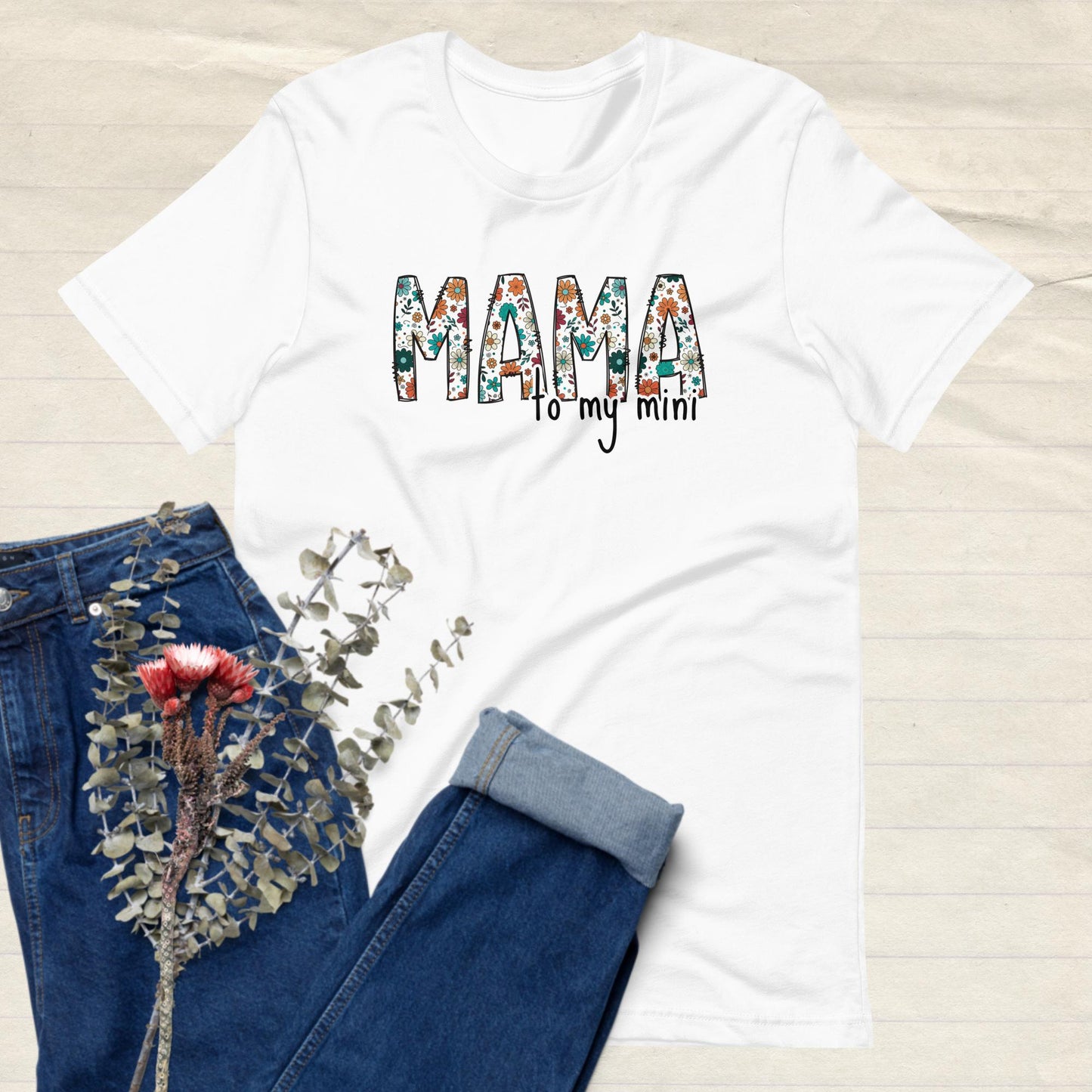 Mama to My Mini Graphic Tee